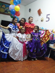 Nicaraguan folklore theme for a 5 year old's party